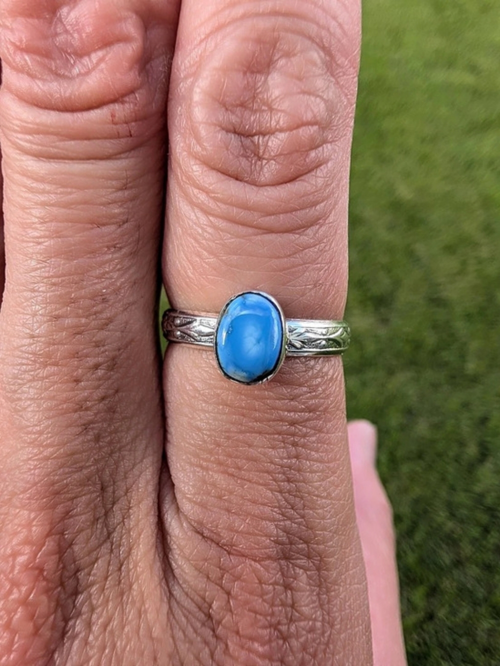 Golden hills Oval Turquoise Ring Size 8 Like New